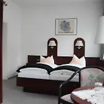 Maison d'hôtes Stadt-gut-hotels - Kleine