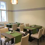 Maison d'hôtes Stadt-gut-hotels - Kleine