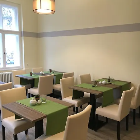 Pensión Stadt-gut-hotels - Kleine