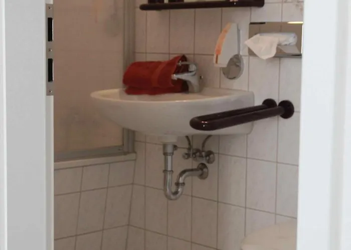 Pensión Stadt-gut-hotels - Kleine 3*