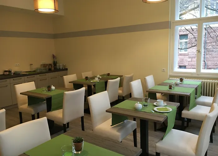 Pensión Stadt-gut-hotels - Kleine